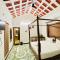 Courtyard Castle Heritage Resort - Private Villa & Rooms