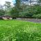 Spacious chalet in Jalhay with jacuzzi