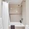 Corner Luxury High-Rise Condo Sleeps 7