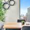 Corner Luxury High-Rise Condo Sleeps 7