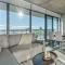 Downtown Sunny Highrise Corner Condo Sleeps 7