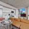 Earthlight Golden Hour Corner