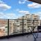 Golden Horizon Luxe Comfort & Iconic City Views