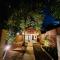 Mango Tree House