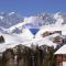 Rehwiesa A11 by Arosa Vacations, Direkt vor der Skipiste & mit Pool
