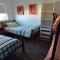 CDC-625 Beach House incl.rear 2BR studio