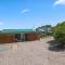 Kellidie Bliss Is Coffin Bays Touch Of Paradise - Perfect Couples Retreat