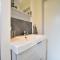 Chalet with balcony in Veluwe