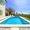 Villa Luca with pool and jacuzzi