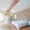 Villa in Saignon with Pool and Scenic Views