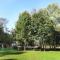 Completely detached bungalow in a nature-filled park by a large fen
