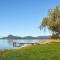Family Oasis with Lake View-By Traum
