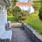 Family Oasis with Lake View-By Traum
