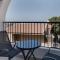 Phaedrus Living Golden Seaview Residence