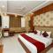 Hotel Almati Inn Near Delhi Airport - With Free Airport Pickup