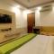 Hotel Almati Inn Near Delhi Airport - With Free Airport Pickup