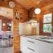 Cozy Coastal Cottage Retreat-By Traum
