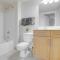 Pentagon City Comfort Modern Stay