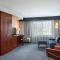 Courtyard by Marriott Omaha Aksarben Village