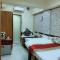 Happy Land Inn 6 F