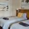 Luxe Resort Units Urangan Esp Hervey Bay Marina Ocean Views Pool