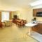 Country Inn & Suites by Radisson, Crystal Lake, IL