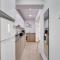 Atlantis Apartments 50m From Makenzy Seafront