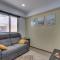 Atlantis Apartments 50m From Makenzy Seafront