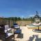 Attractive holiday home with shared pool in the Luberon