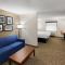 Wingate by Wyndham College Station South