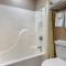 SureStay Plus Hotel by Best Western Poteau