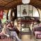 Tharas Houseboat