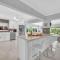 Modern Coastal Style Beach Proximity Heated Pool Tranquility Ocean Mist Key RESlDENCES