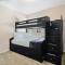 Four Bedrooms TownHome 5130