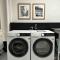 Sunny Old Town Flat-Walk Everywhere-Sleeps 4