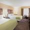 Holiday Inn Express Hotel & Suites Charleston-Southridge by IHG