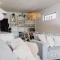 Prime Beachfront - Sunsets, Space & Serenity