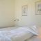 6 person holiday home in Gudhjem-By Traum