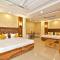 Dharamshala Luxury Hotel Pine View- Free Parking-cricket stadium 5 km-Mountain View-Felling like you are stay in 5 Star Hotel