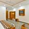 Dharamshala Luxury Hotel Pine View- Free Parking-cricket stadium 5 km-Mountain View-Felling like you are stay in 5 Star Hotel
