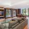 Mt Tamborine Stonehaven Manor