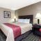 Super 8 by Wyndham Springfield East
