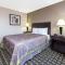 Super 8 by Wyndham Springfield East