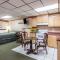 Days Inn by Wyndham Pittsburgh
