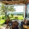 Villa mit Sauna und Garten