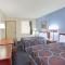 Super 8 by Wyndham Suwanee