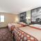 Super 8 by Wyndham Luverne