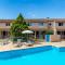 Noemys Aigues-Mortes - Hotel avec piscine - Aigues-Mortes