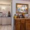 Super 8 by Wyndham Commerce