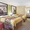 Super 8 by Wyndham Nashville West